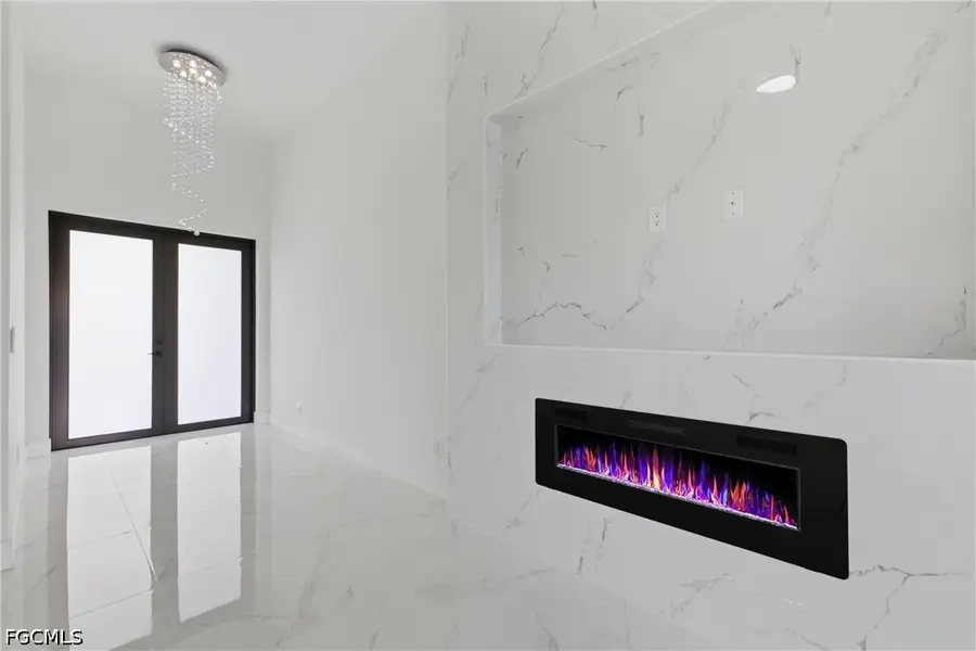 337 NE 13th Street, Cape Coral, FL 33909 - #2