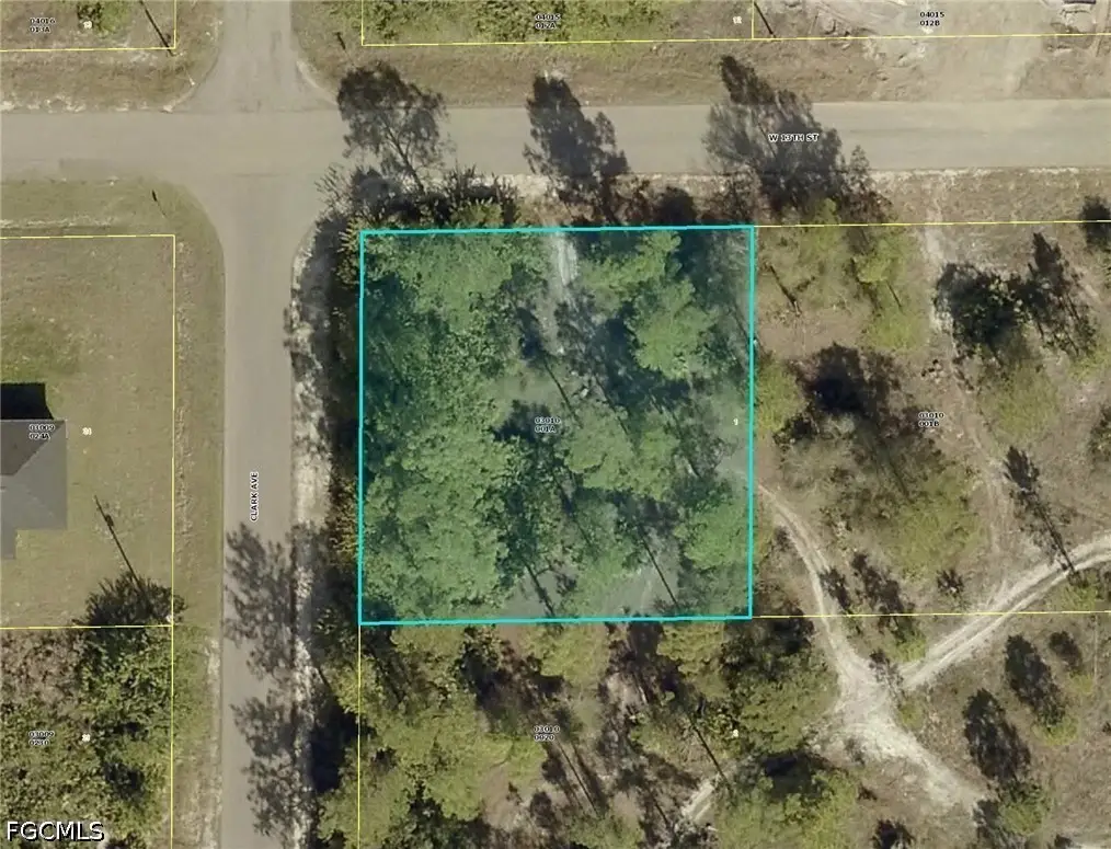 1307 W 13th Street, Lehigh Acres, FL 33972 - #1