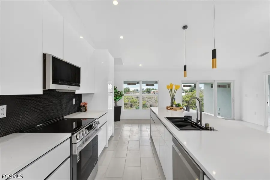 1414 NE 21st Avenue, Cape Coral, FL 33909 - #2