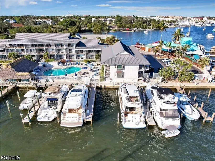 900 Broad Avenue S, Naples, FL 34102 - #3