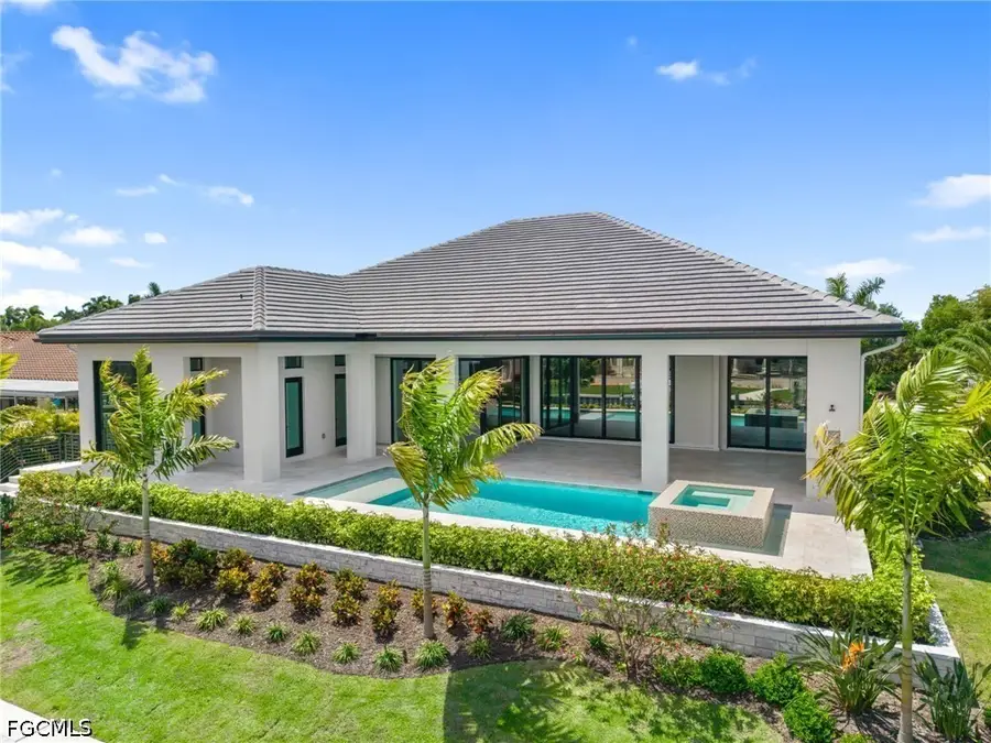 6802 Griffin Boulevard, Fort Myers, FL 33908 - #2