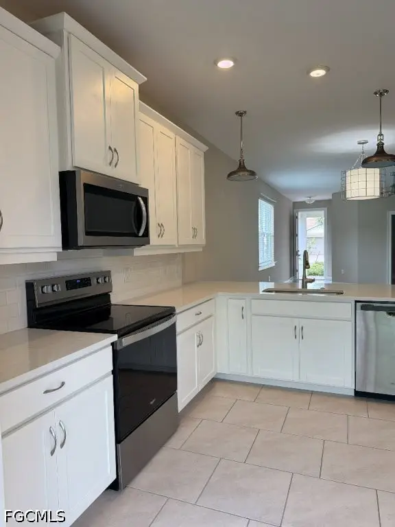 2017 Summersweet Drive, Alva, FL 33920 - #2