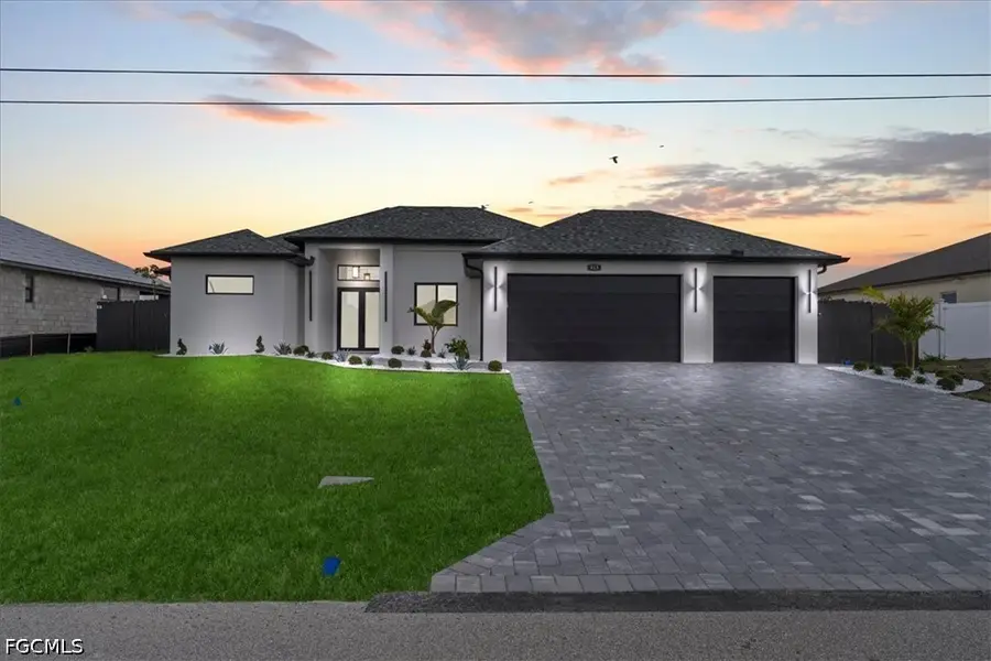 813 NW 8th Terrace, Cape Coral, FL 33993 - #2