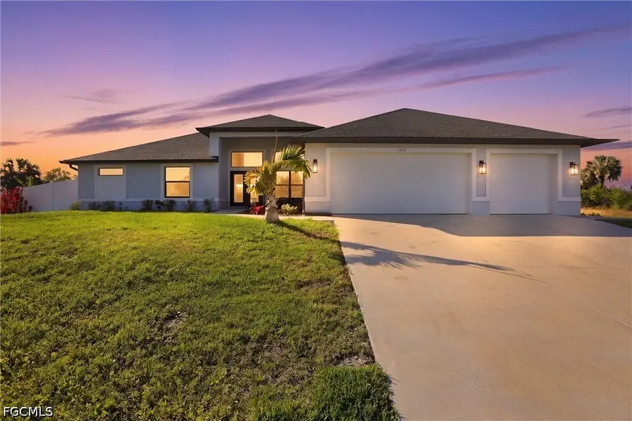 1512 NE 33rd Street, Cape Coral, FL 33909 - #2