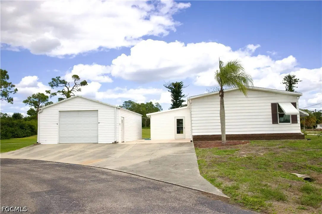 19400 Pony Lane, North Fort Myers, FL 33903 - #1