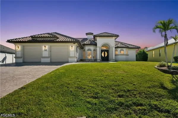 3041 SW 11th Place, Cape Coral, FL 33914