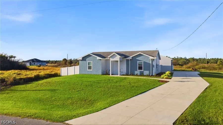 9022 Bamboo Circle, Labelle, FL 33935 - #2