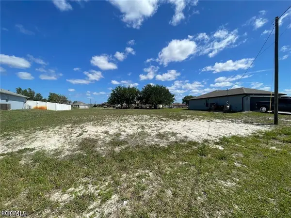 615 NW 29th Street, Cape Coral, FL 33993