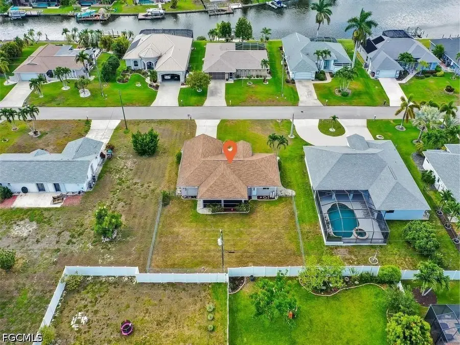 404 SE 28th Terrace, Cape Coral, FL 33904 - #3