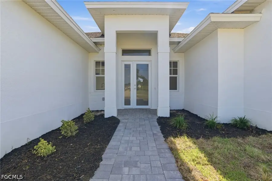 4324 NE 14th Avenue, Cape Coral, FL 33909 - #3