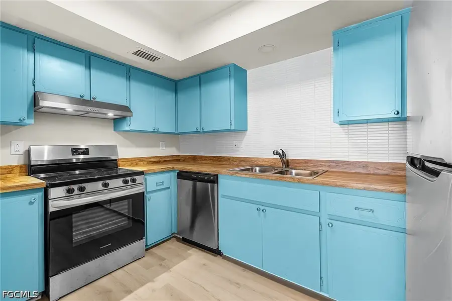 3906 SE 11th Place #604, Cape Coral, FL 33904 - #2