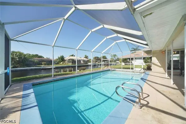 2022 SE 29th Lane, Cape Coral, FL 33904
