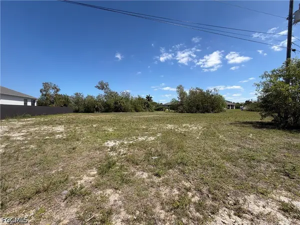 4113 NW 25th Terrace, Cape Coral, FL 33993