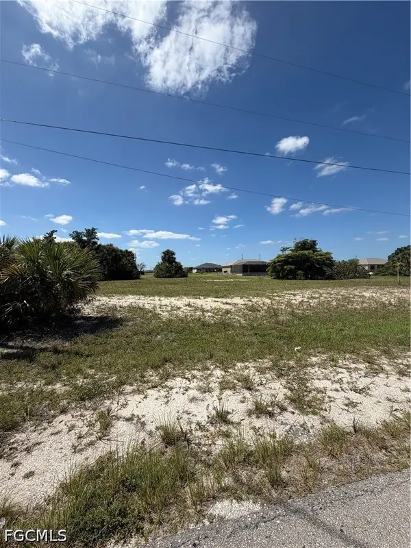 4218 NW 35th Street, Cape Coral, FL 33993