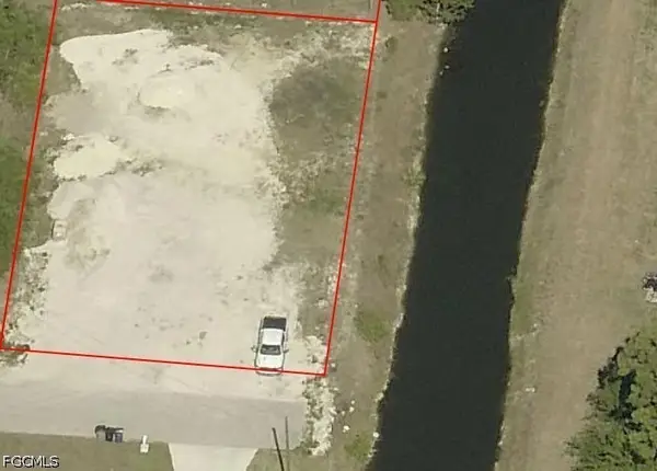 2800 10th Street W, Lehigh Acres, FL 33971