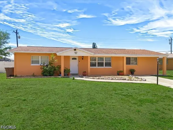 1524 Markdale Street E, Lehigh Acres, FL 33936