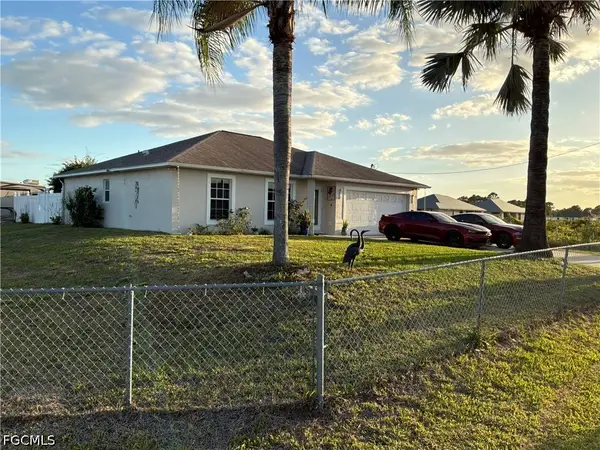 866 Chipley Street E, Lehigh Acres, FL 33974