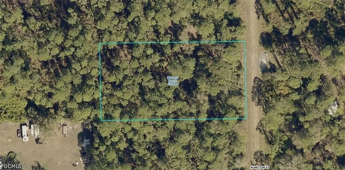 560 N Willow Street, Clewiston, FL 33440 - #1