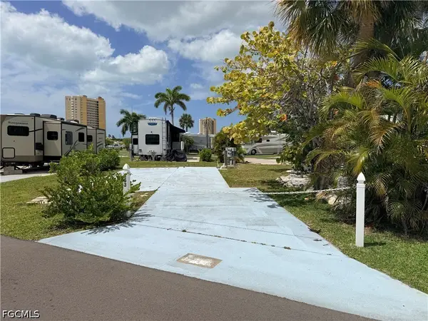 19681 Summerlin #553 Road, Fort Myers, FL 33908