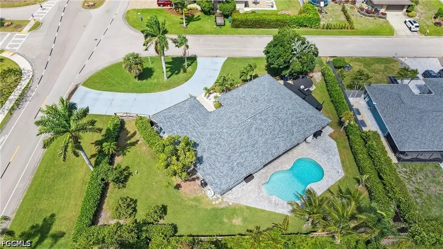 1513 Manchester Boulevard, Fort Myers, FL 33919 - #2