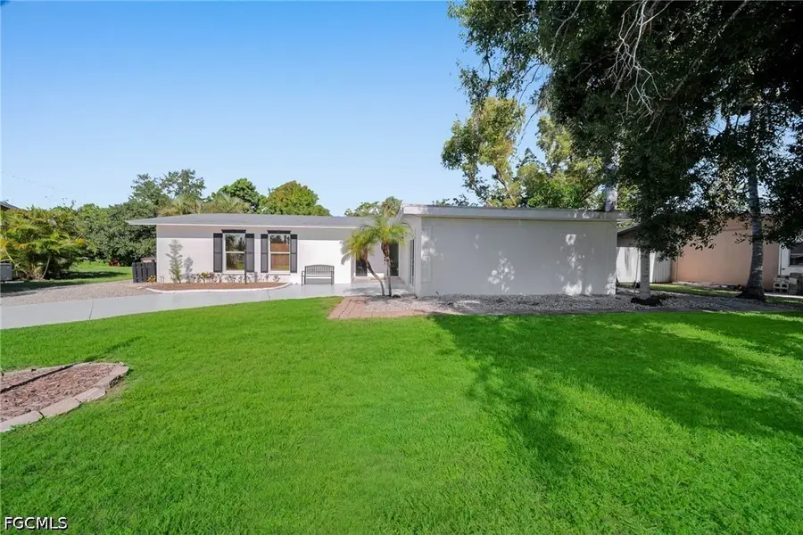 4118 SE 3rd Avenue, Cape Coral, FL 33904 - #2