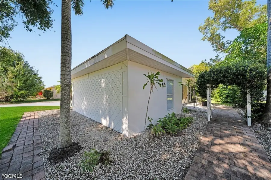 4118 SE 3rd Avenue, Cape Coral, FL 33904 - #3