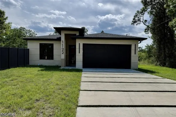 1122 Craft Street E, Lehigh Acres, FL 33974