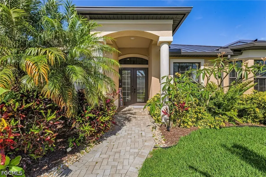 318 SW 21st Avenue, Cape Coral, FL 33991 - #3