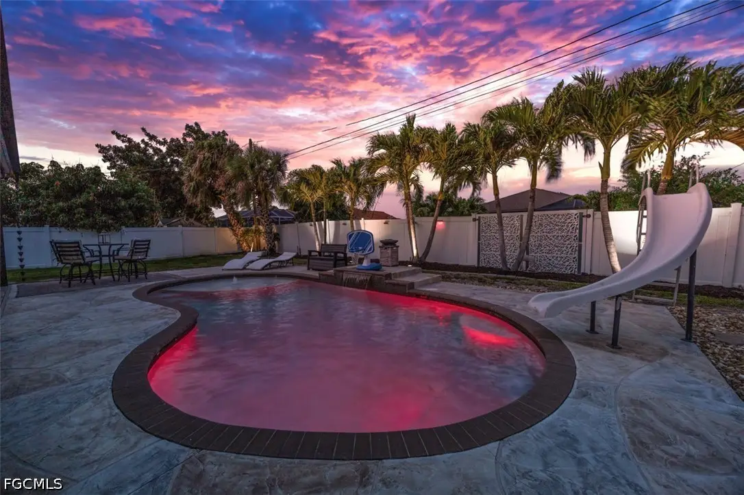 705 SW 10th Place, Cape Coral, FL 33991 - #1