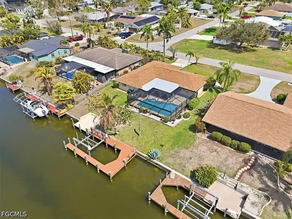 3226 SE 2nd Avenue, Cape Coral, FL 33904