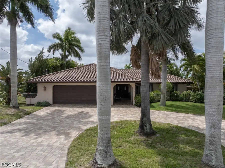 2018 SE 29th Street, Cape Coral, FL 33904 - #2