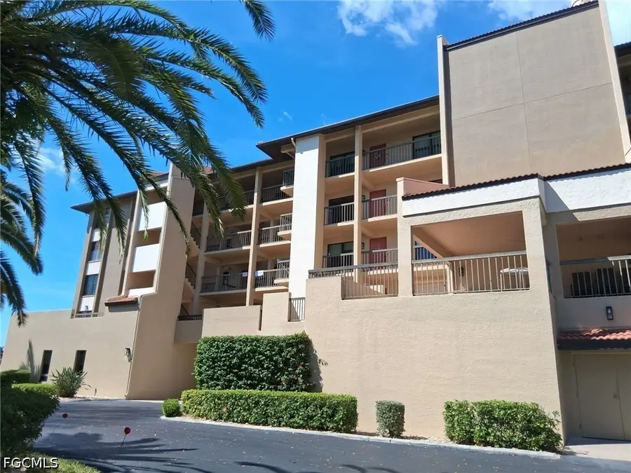 4013 SE 20th Place #402, Cape Coral, FL 33904 - #3