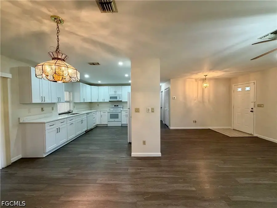 122 Roosevelt Avenue, Lehigh Acres, FL 33936 - #3