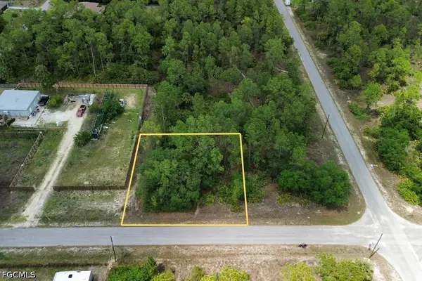 2505 E 13th Street, Lehigh Acres, FL 33972