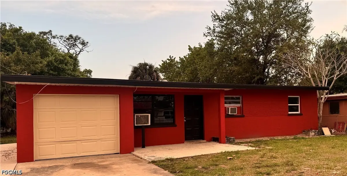 3268 C Street E, Fort Myers, FL 33916 - #1