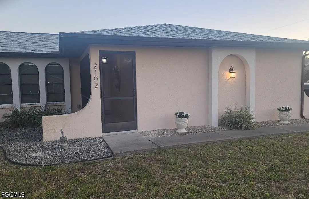 2102 SE 8th Terrace, Cape Coral, FL 33990 - #1