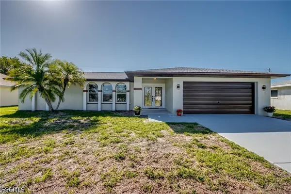 1216 SE 43rd Terrace, Cape Coral, FL 33904