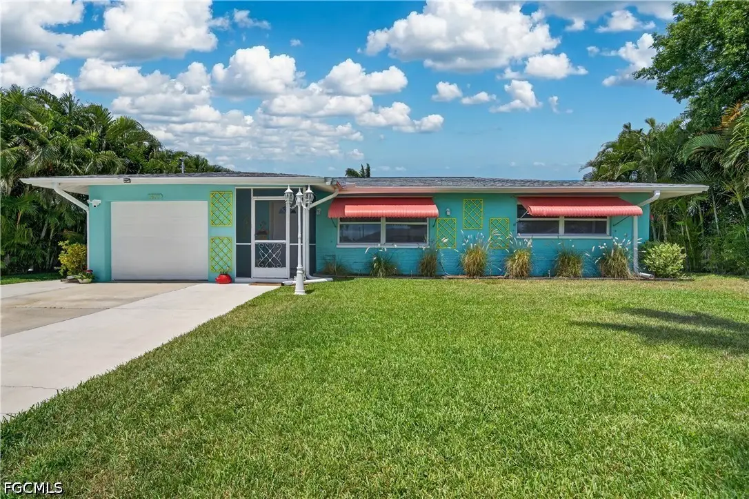 1407 SE 30th Street, Cape Coral, FL 33904 - #1