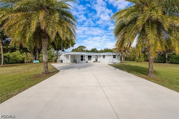 17041 E Lake Drive, North Fort Myers, FL 33917