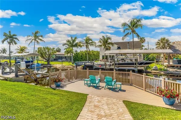6405 Park Road, Fort Myers, FL 33908