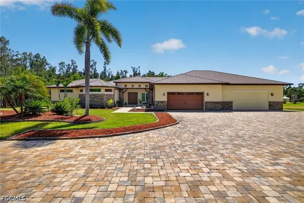 15860 Glendale Lane, Fort Myers, FL 33912