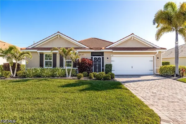 3055 Apple Blossom Drive, Alva, FL 33920