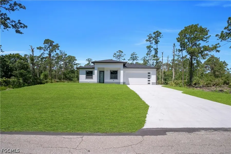 1009 Moore Avenue, Lehigh Acres, FL 33972 - #2