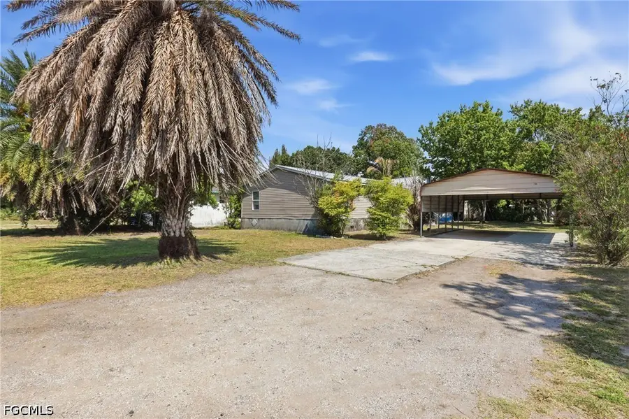 1031 Della Tobias Avenue, Clewiston, FL 33440 - #3