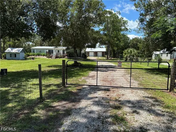 4213 Ft Keis Avenue, Fort Denaud, FL 33935