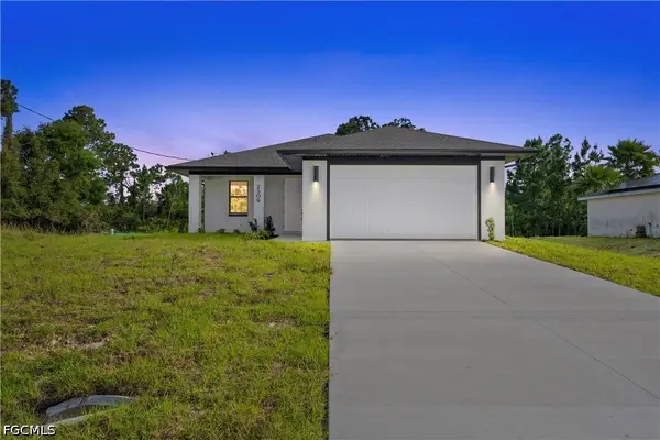 2509 52nd Street W, Lehigh Acres, FL 33971