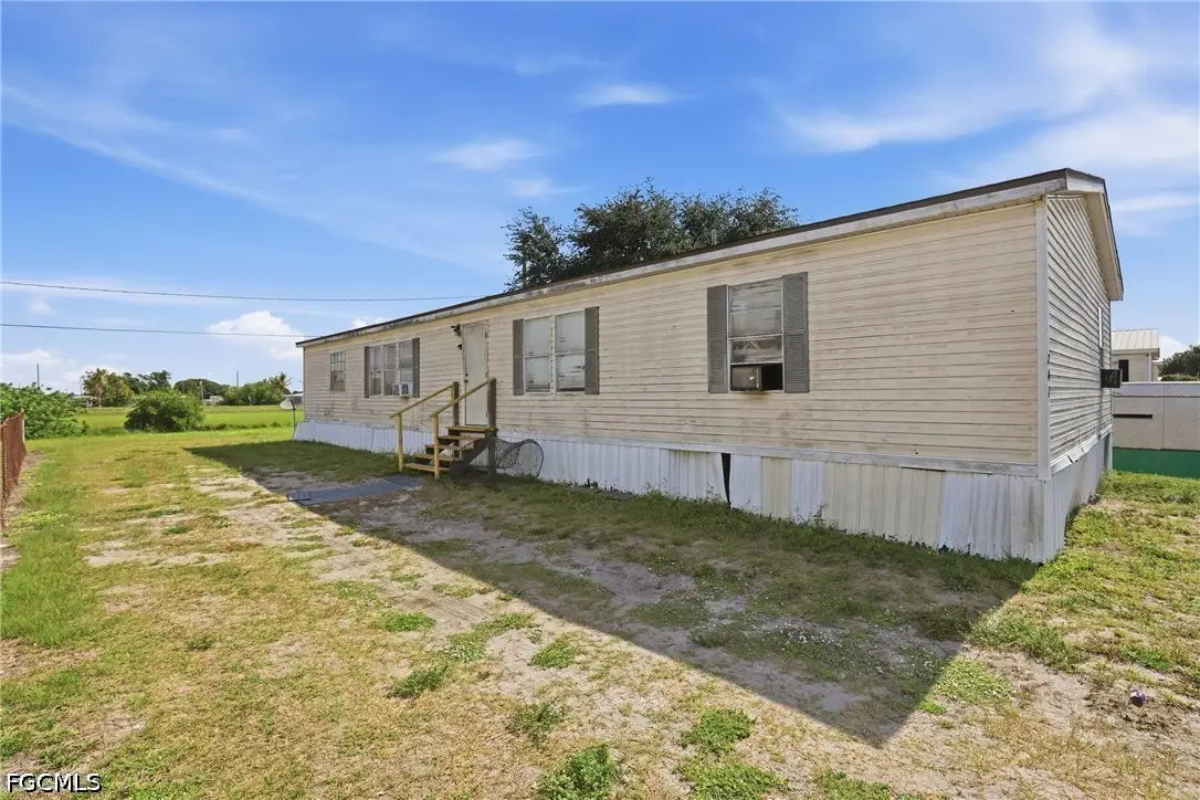 741 Alabama Avenue, Clewiston, FL 33440 - #1