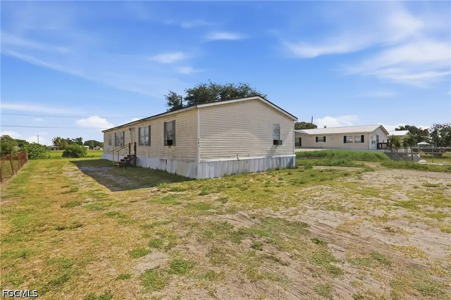 741 Alabama Avenue, Clewiston, FL 33440 - #2