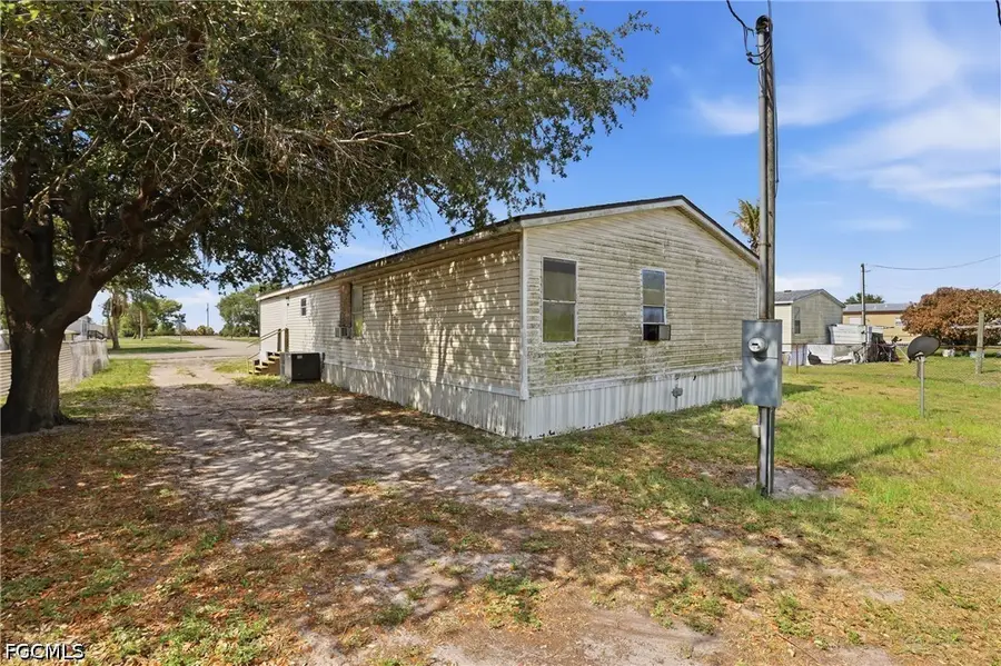 741 Alabama Avenue, Clewiston, FL 33440 - #3