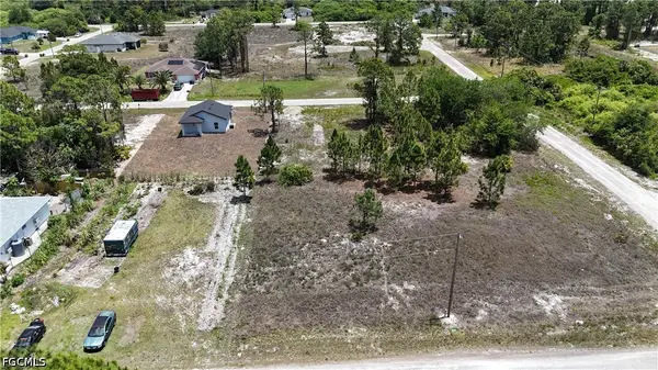 651 Crossarm Avenue S, Lehigh Acres, FL 33974